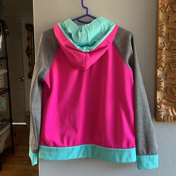 North Face Woman’s hoodie - Picture 3 of 3